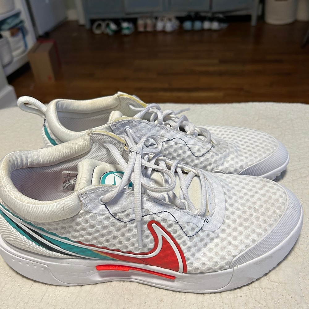 Nike court Zoom Pro women’s 10